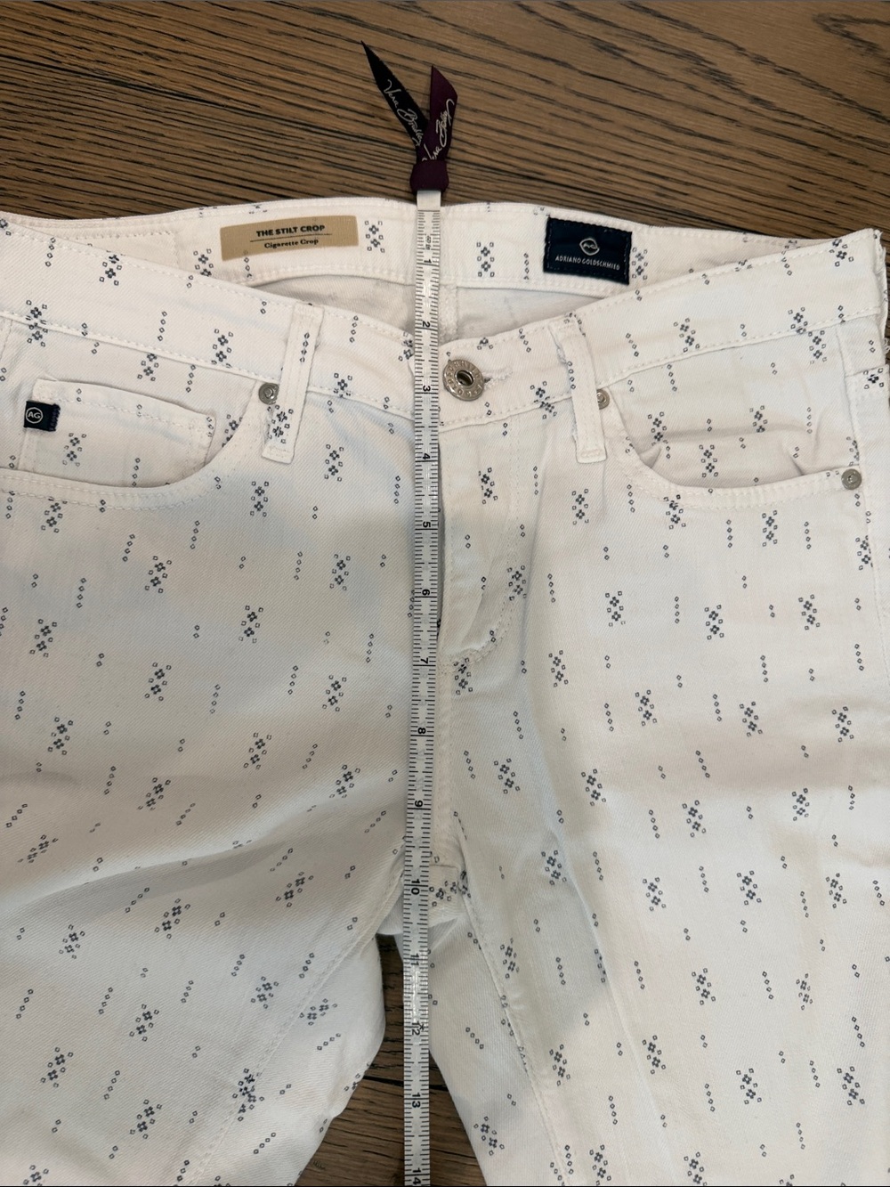 AG The Stilt Crop Cigarette Crop White Jeans Size 26 - Picture 10 of 11